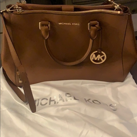 Michael Kors Handbags - Michael kors bag cognac